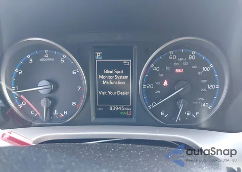 2018 Toyota Rav4 Xle из США, поврежденный, VIN JTMRFREV6JJ182605